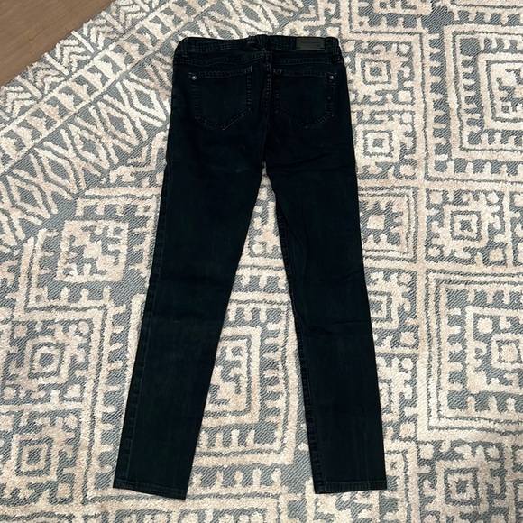 Women’s Genetic Black Skinny Jean - Picture 5 of 5